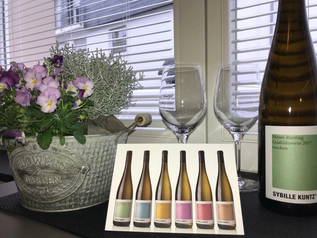Sybille Kuntz Weingut Gaestehaus Лизер Экстерьер фото